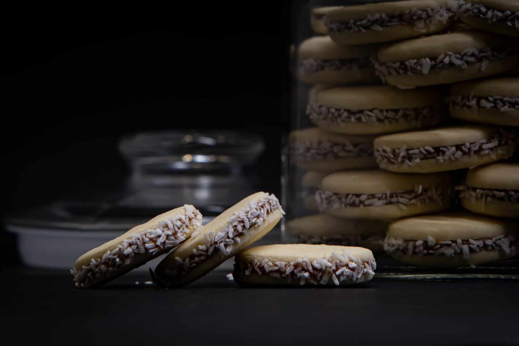 Kак да си направим аржентинските сладки Алфахорес?